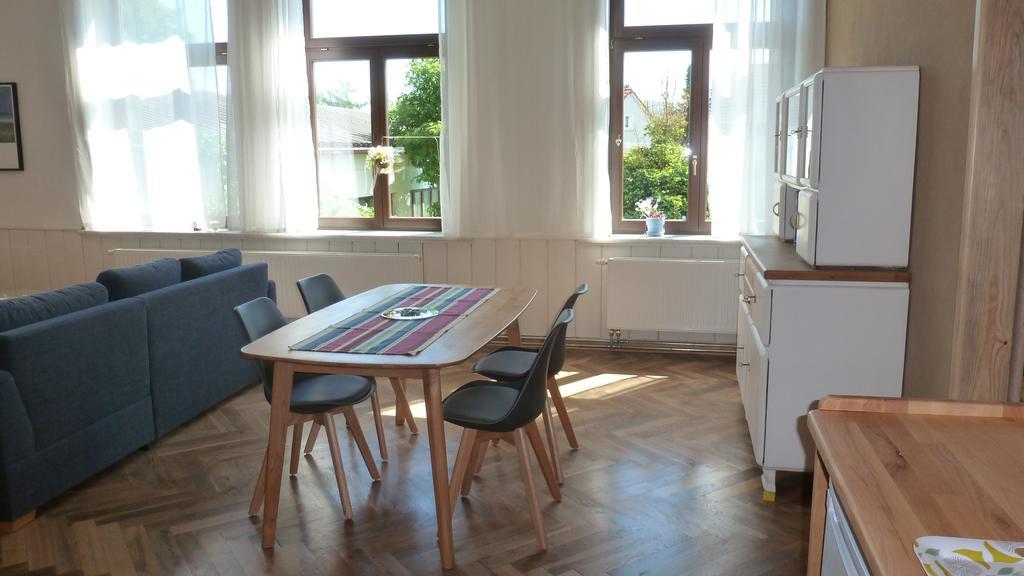 Alte Schule Apartment Tambach-Dietharz Ngoại thất bức ảnh
