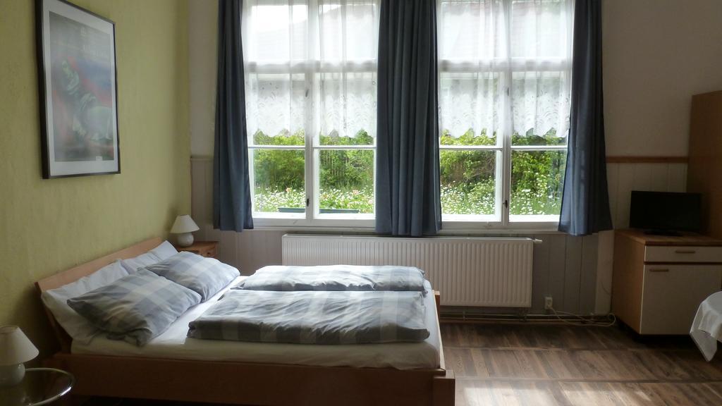 Alte Schule Apartment Tambach-Dietharz Ngoại thất bức ảnh